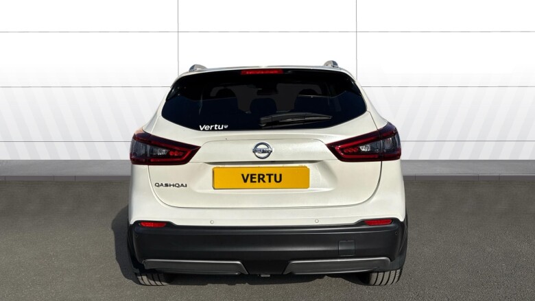 Nissan Qashqai 1.3 DiG-T 160 [157] N-Connecta 5dr DCT Glass Roof Petrol Hatchback